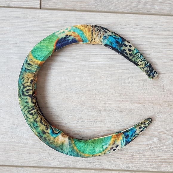 Patterned Satin Puffy Headband - Picture 2 of 4